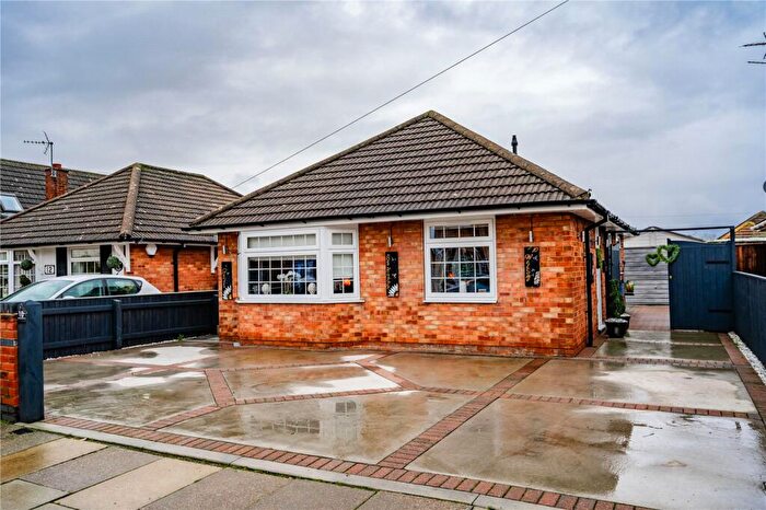 2 Bedroom Bungalow For Sale In Mordaunt Avenue, Grimsby, Lincolnshire, DN33