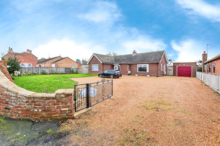 2 Bedroom Detached Bungalow For Sale In Front Road, Murrow, Wisbech, PE13
