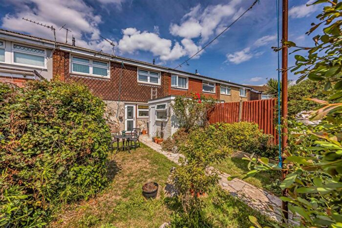 3 Bedroom Terraced House For Sale In Locksway Road, Southsea, PO4