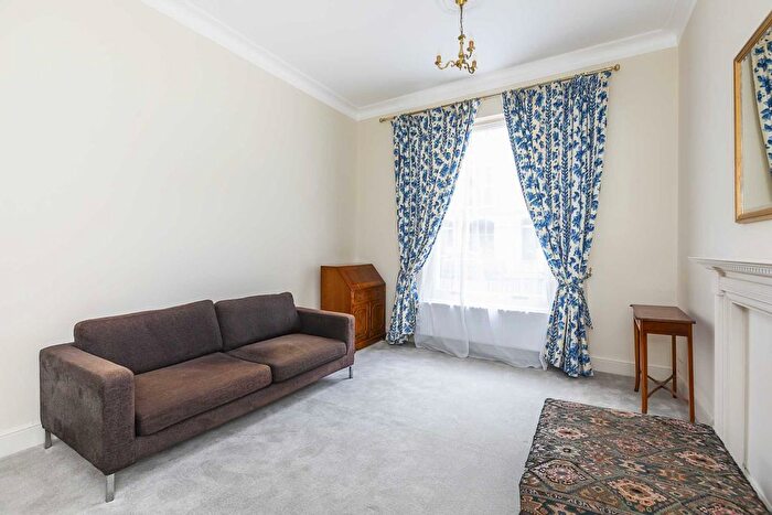 1 Bedroom Flat To Rent In Winchester Street, Pimlico, SW1V