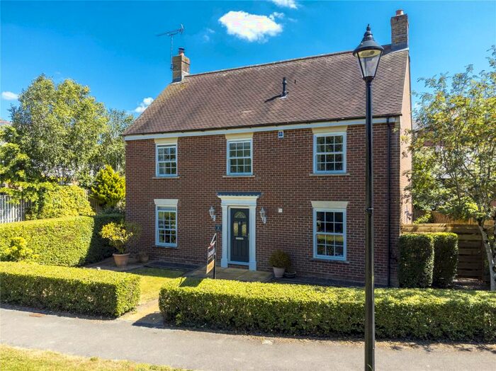 4 Bedroom Detached House For Sale In Charlton Down, Dorset, DT2