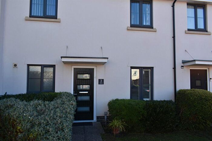 1 Bedroom Maisonette To Rent In Maules Gardens, Stoke Gifford, Bristol, BS34