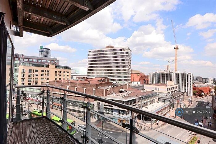 2 Bedroom Flat To Rent In Albion Street, Leeds, LS2