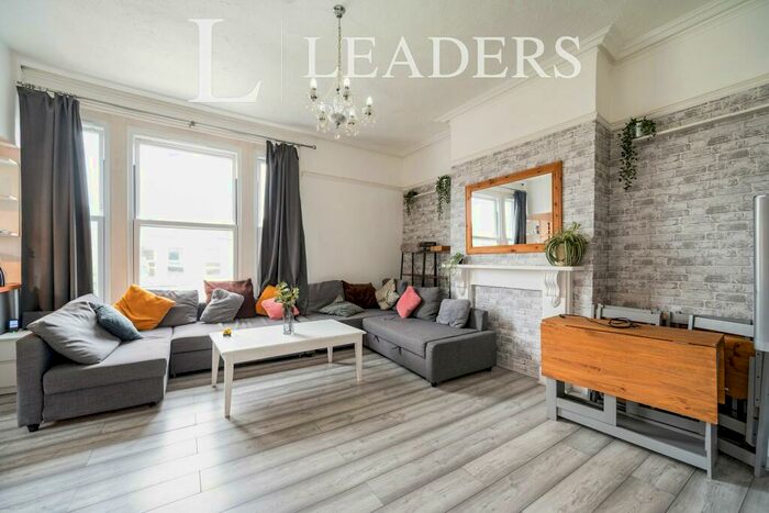 5 Bedroom Maisonette To Rent In Stafford Road, Southsea, PO5