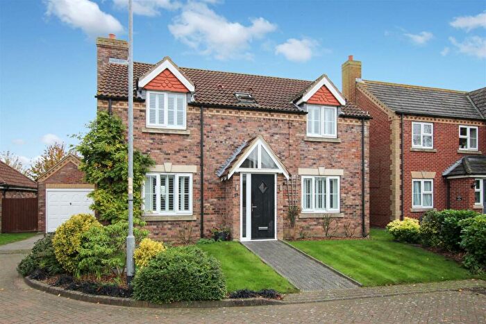 4 Bedroom Detached House For Sale In Olde Farm Court, South Kelsey, Market Rasen, LN7