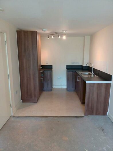 1 Bedroom Flat To Rent In Moore House, St. Albans, AL3