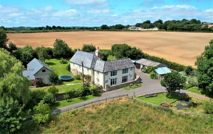 4 Bedroom Detached House For Sale In Beaford, Winkleigh, EX19