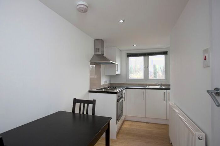 1 Bedroom End Of Terrace House To Rent In Kenworthy Road, Homerton, E9