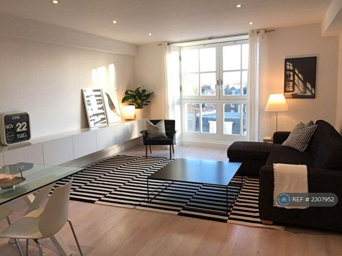 1 Bedroom Flat To Rent In Gilbey House, London, NW1