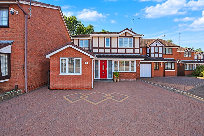 4 Bedroom Detached House For Sale In Birstall Drive, Rugby, CV21