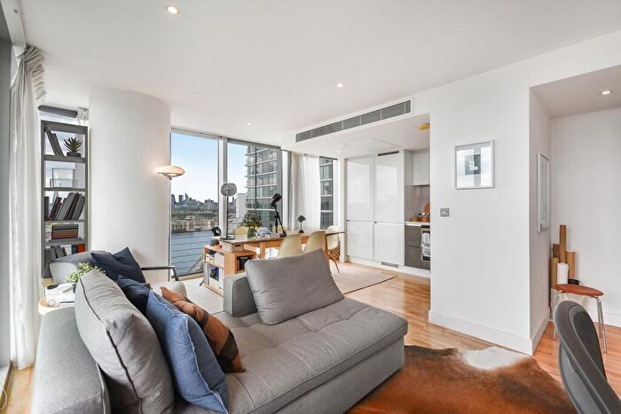 2 Bedroom Apartment For Sale In Marsh Wall London, E14