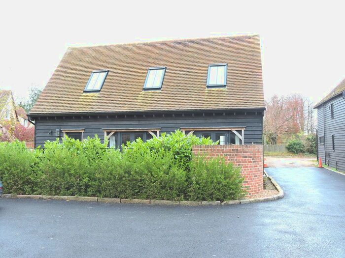 2 Bedroom Barn Conversion To Rent In Bury Chase, Felsted CM6