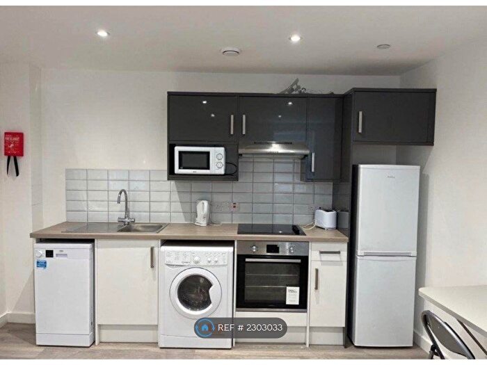 1 Bedroom Flat To Rent In Havelock Street, Canterbury, CT1