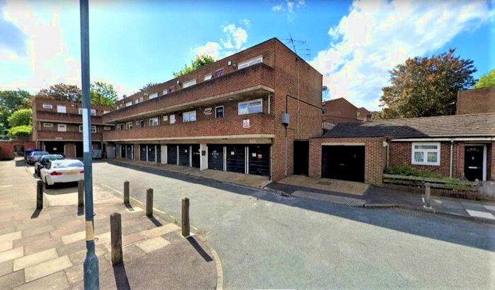 1 Bedroom Flat To Rent In Hudson Place, London, SE18