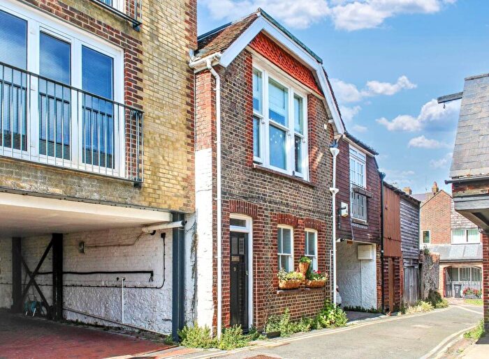 5 Bedroom Town House For Sale In Stewards Inn Lane, Lewes, BN7