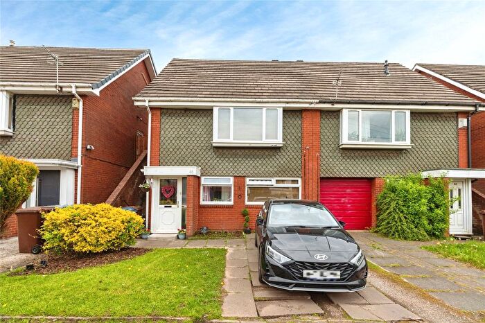 3 Bedroom Semi-Detached House For Sale In Stanway Road, Whitefield, Manchester, Greater Manchester, M45