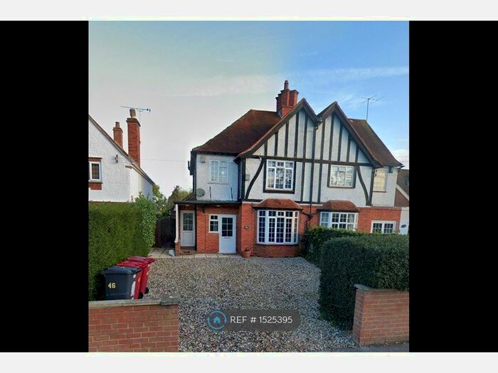 5 Bedroom Semi-Detached House To Rent In Cressingham Road, Reading, RG2