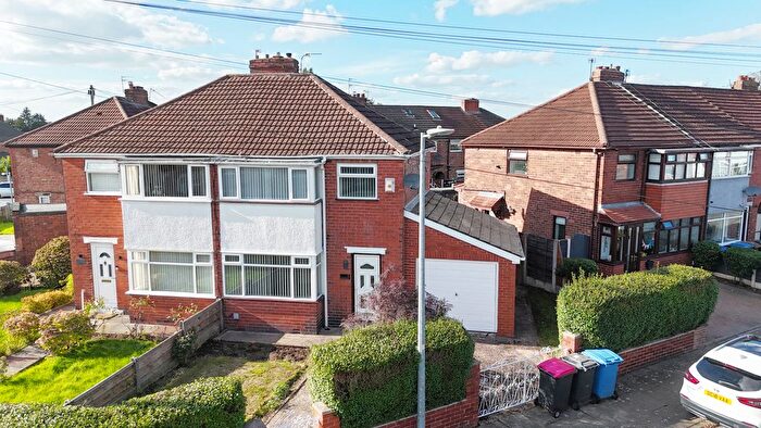 3 Bedroom Semi Detached House To Rent In Harewood Road, Irlam Manchester, M44