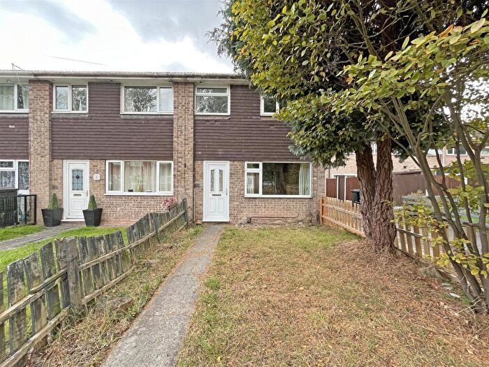 3 Bedroom End Of Terrace House To Rent In Ebony Walk, Nottingham, NG3
