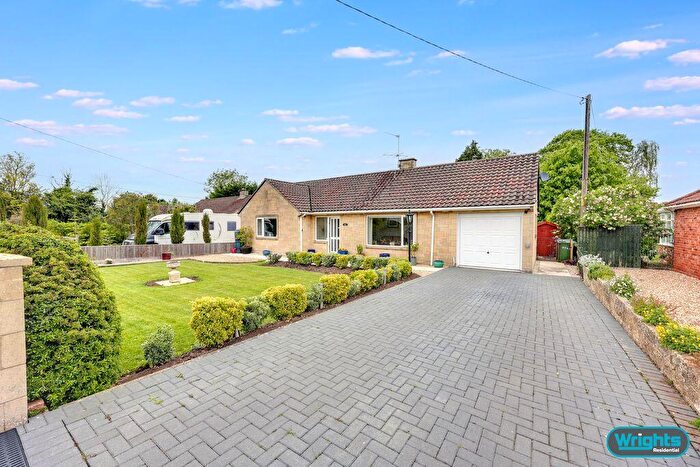 2 Bedroom Detached Bungalow To Rent In Marsh Road, Trowbridge, BA14