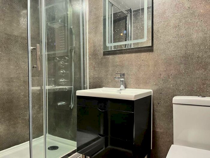 1 Bedroom Apartment To Rent In Unity Place, RG24
