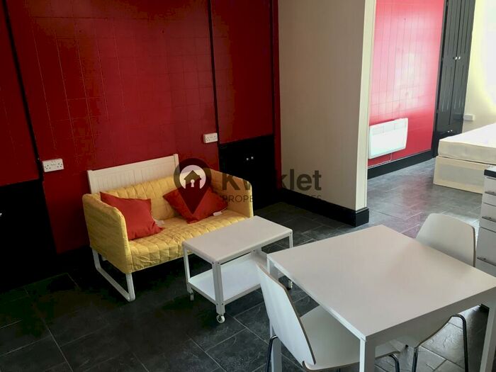 Studio To Rent In Bridge Street, Treforest, Pontypridd, CF37