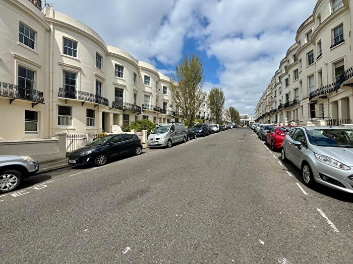 1 Bedroom Flat To Rent In Lansdowne Place, Hove, BN3