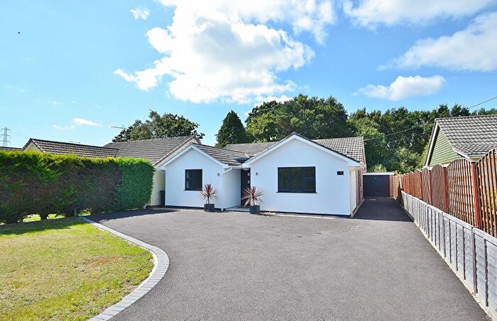 3 Bedroom Detached Bungalow To Rent In Ferndown, BH22
