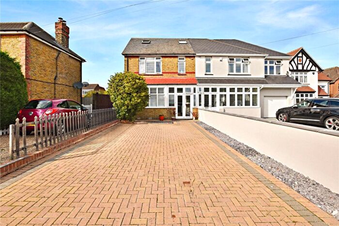 4 Bedroom Semi Detached House For Sale In Mayplace Road East, Bexleyheath, Kent, DA7