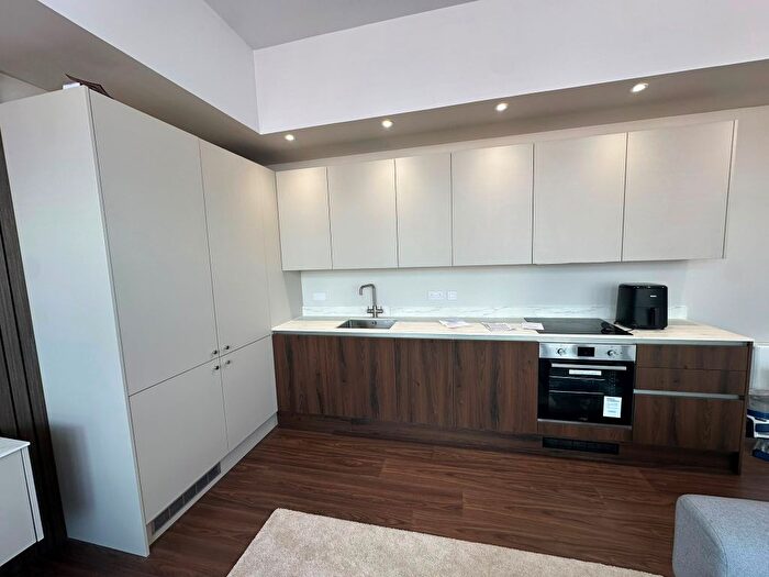 2 Bedroom Flat To Rent In City Road, London, EC1V