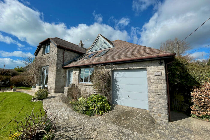 4 Bedroom Detached House For Sale In Worth Matravers, BH19