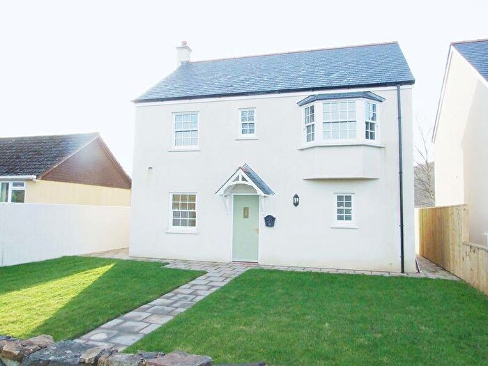 4 Bedroom Detached House To Rent In Doddiscombsleigh, EX6