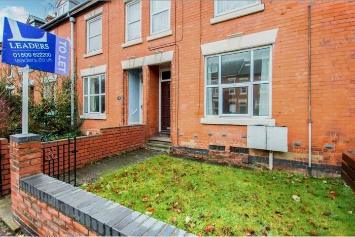 2 Bedroom Maisonette To Rent In Park Road, Loughborough, LE11