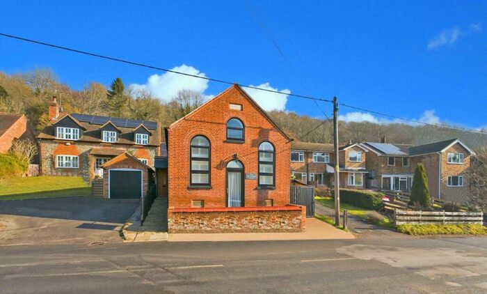 2 Bedroom Detached House For Sale In Bryants Bottom, Great Missenden, No Chain!, HP16