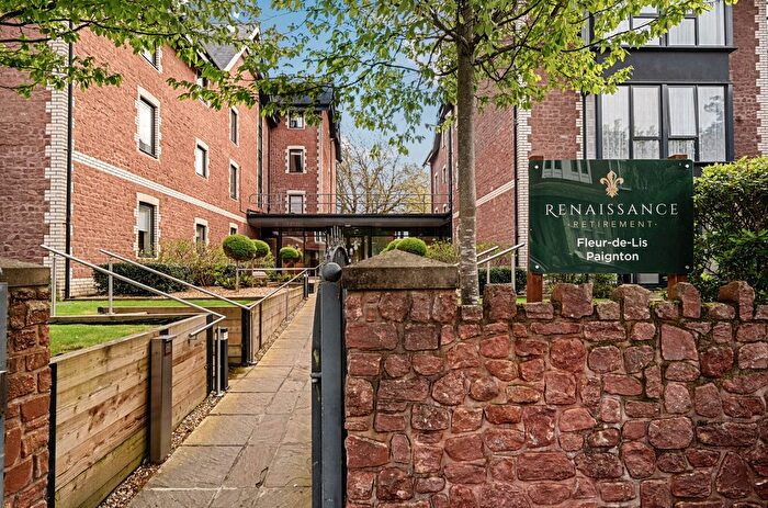 2 Bedroom Flat For Sale In Fleur De Lis, Courtland Road, Paignton, Devon, TQ3