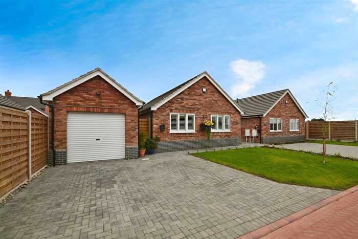 2 Bedroom Bungalow For Sale In Roman Meadows, Winterton, DN15