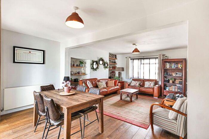 4 Bedroom Terraced House For Sale In Little Herberts Road, Charlton Kings, Cheltenham, GL53