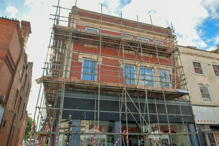 1 Bedroom Flat To Rent In Fore Street, Bridgwater, TA6