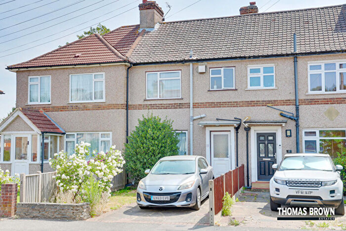 3 Bedroom Terraced House For Sale In Rutland Way, Orpington, BR5