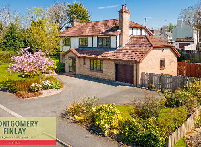 4 Bedroom Detached House With Garages For Sale In Castle Wood, Enniskillen, BT74