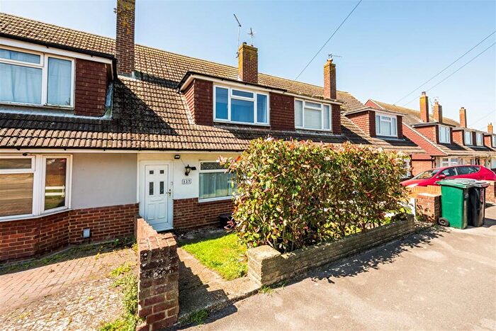 3 Bedroom Terraced House For Sale In Thornhill Rise, Portslade, Brighton, BN41