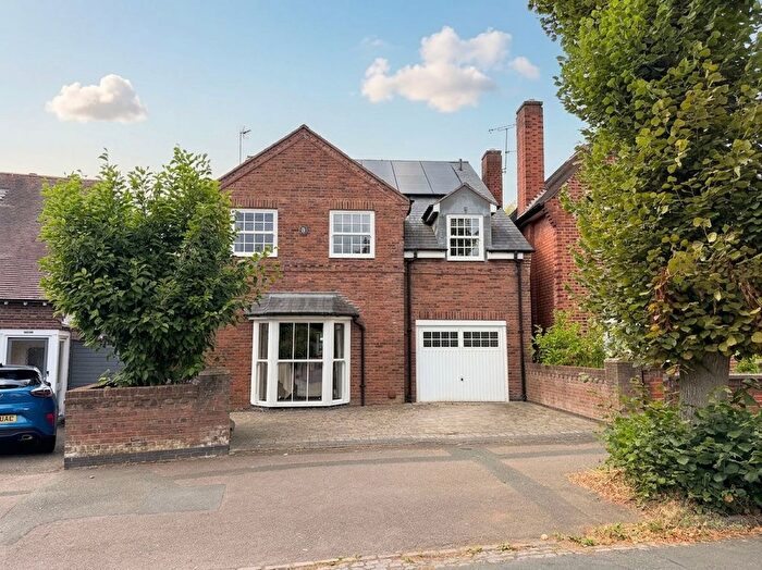 5 Bedroom Detached House For Sale In Letchworth Road, Leicester, LE3