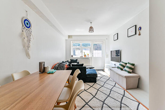 5 Bedroom Flat For Sale In Harrington Hill, Clapton, , Clapton, London, E5
