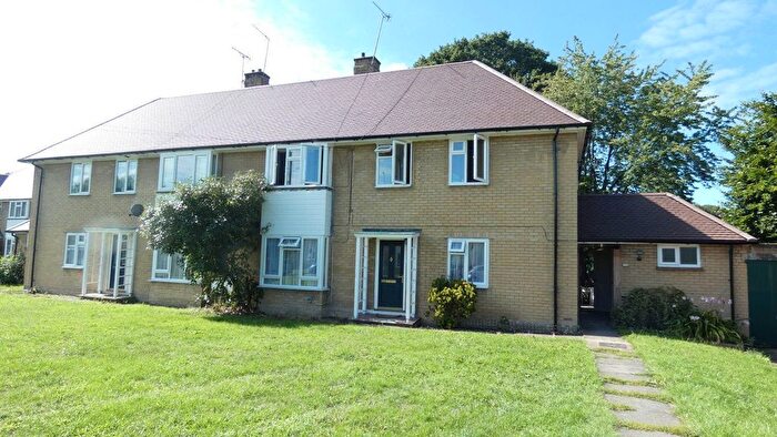 2 Bedroom Maisonette To Rent In Kingston Avenue, East Horsley, Leatherhead, KT24