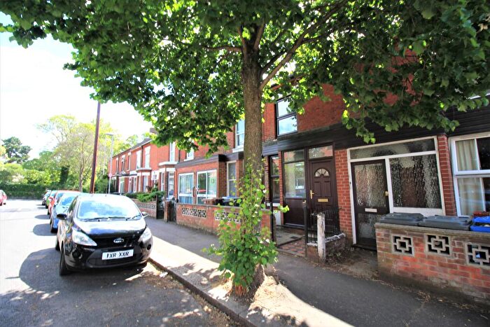 1 Bedroom Flat To Rent In Rosebery Road, Norwich, Norfolk, NR3