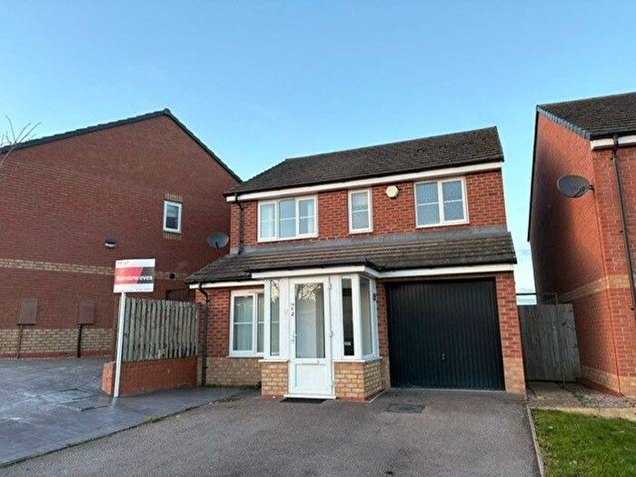 3 Bedroom Detached House To Rent In Quincy Way, Stafford, ST16