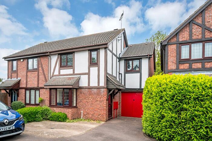 4 Bedroom Semi-Detached House For Sale In Brookside, Peterborough, PE4