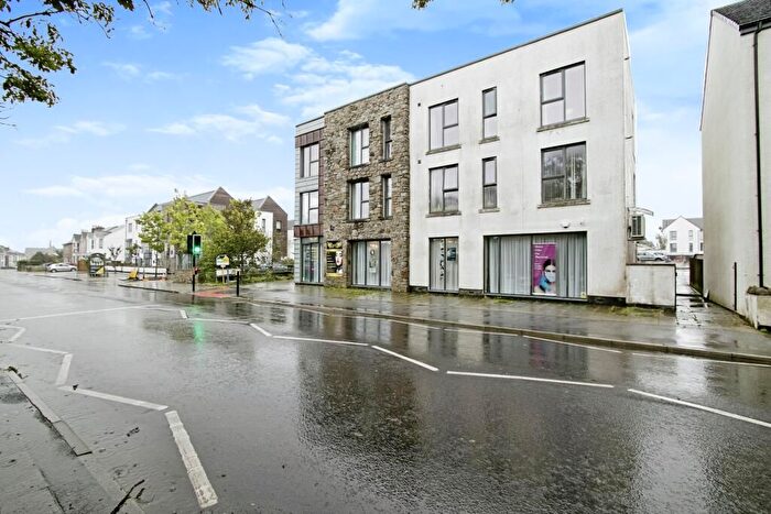 2 Bedroom Flat To Rent In Brunton Road, Redruth, TR15