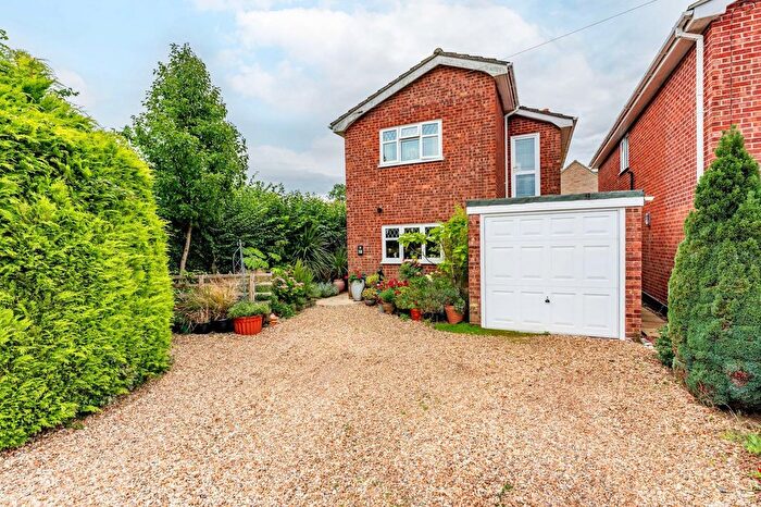 3 Bedroom Detached House For Sale In Richard Haggard Close, Shipdham, IP25