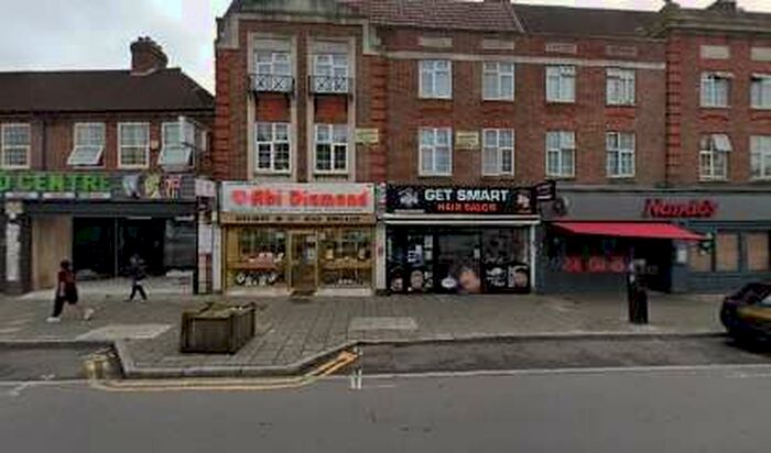 3 Bedroom Apartment To Rent In Northolt Road, HA2